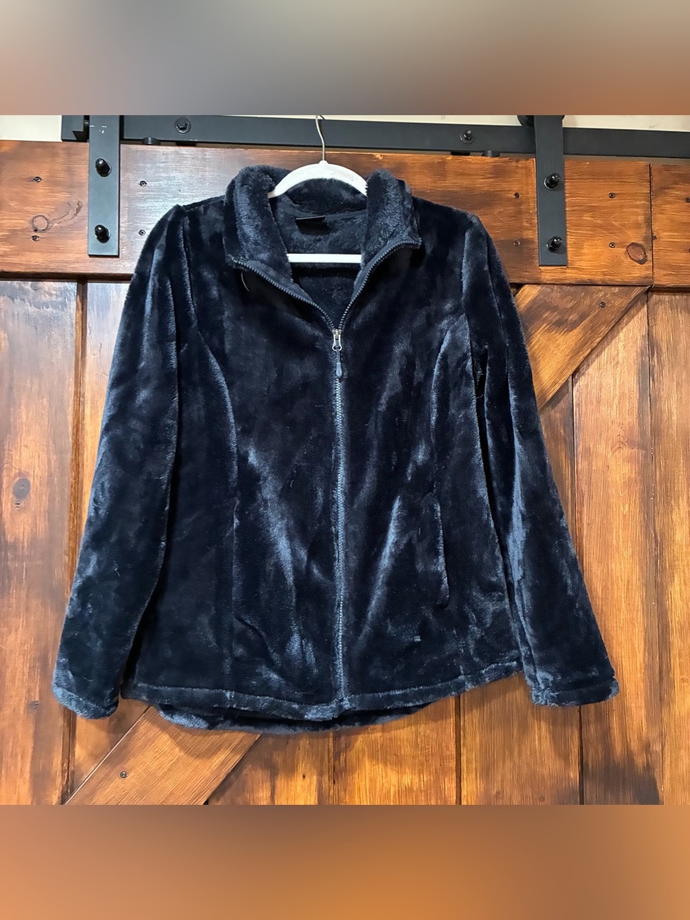 32 Degree Heat ultra soft and comfy zip jacket